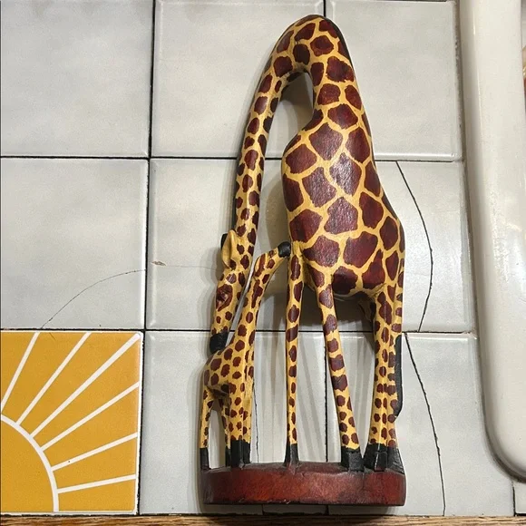 Hand-Carved Giraffe Sculpture - Picture 3 of 3
